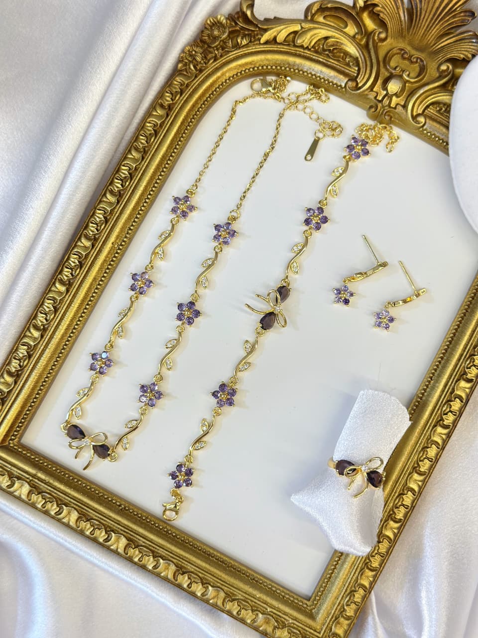 Viral Luminous Necklace Set (Adjustable)