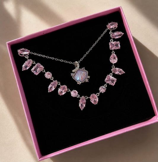 Viral Luminous Tulip u Necklace Set