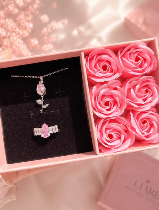 Luminous Tulip Necklace & ring