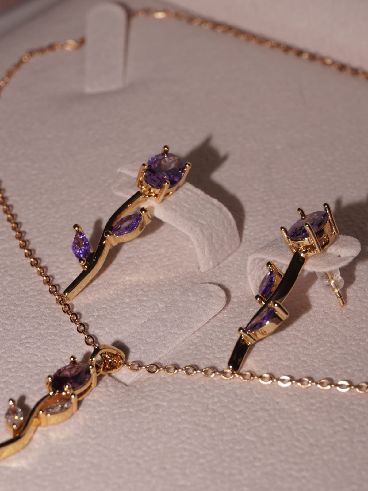 Luminous Tulip V2 — Gold-Plated Crystal Vine Bracelet - neckless - earing
